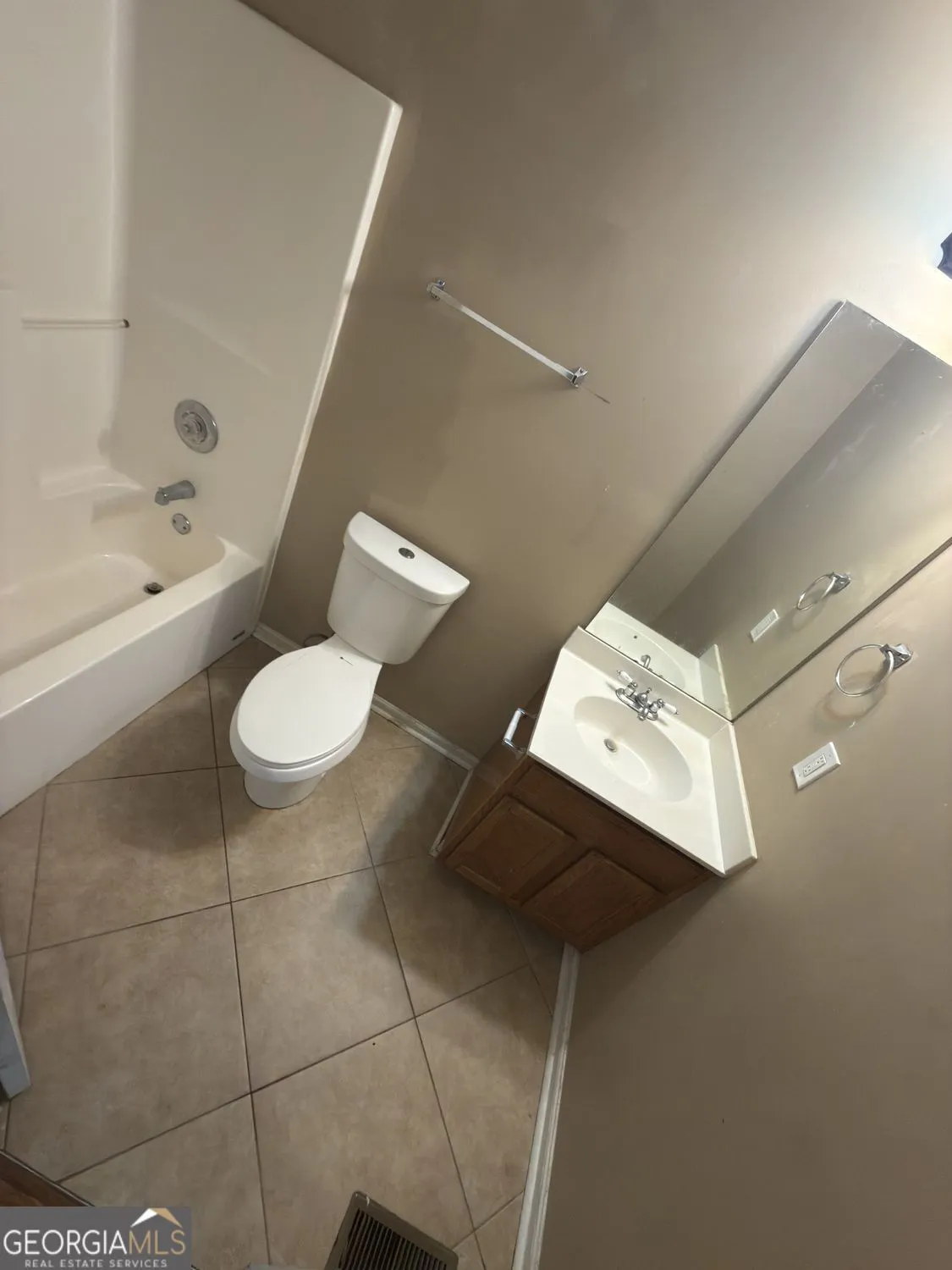 195 River Oak Ct — photo 5 of 16