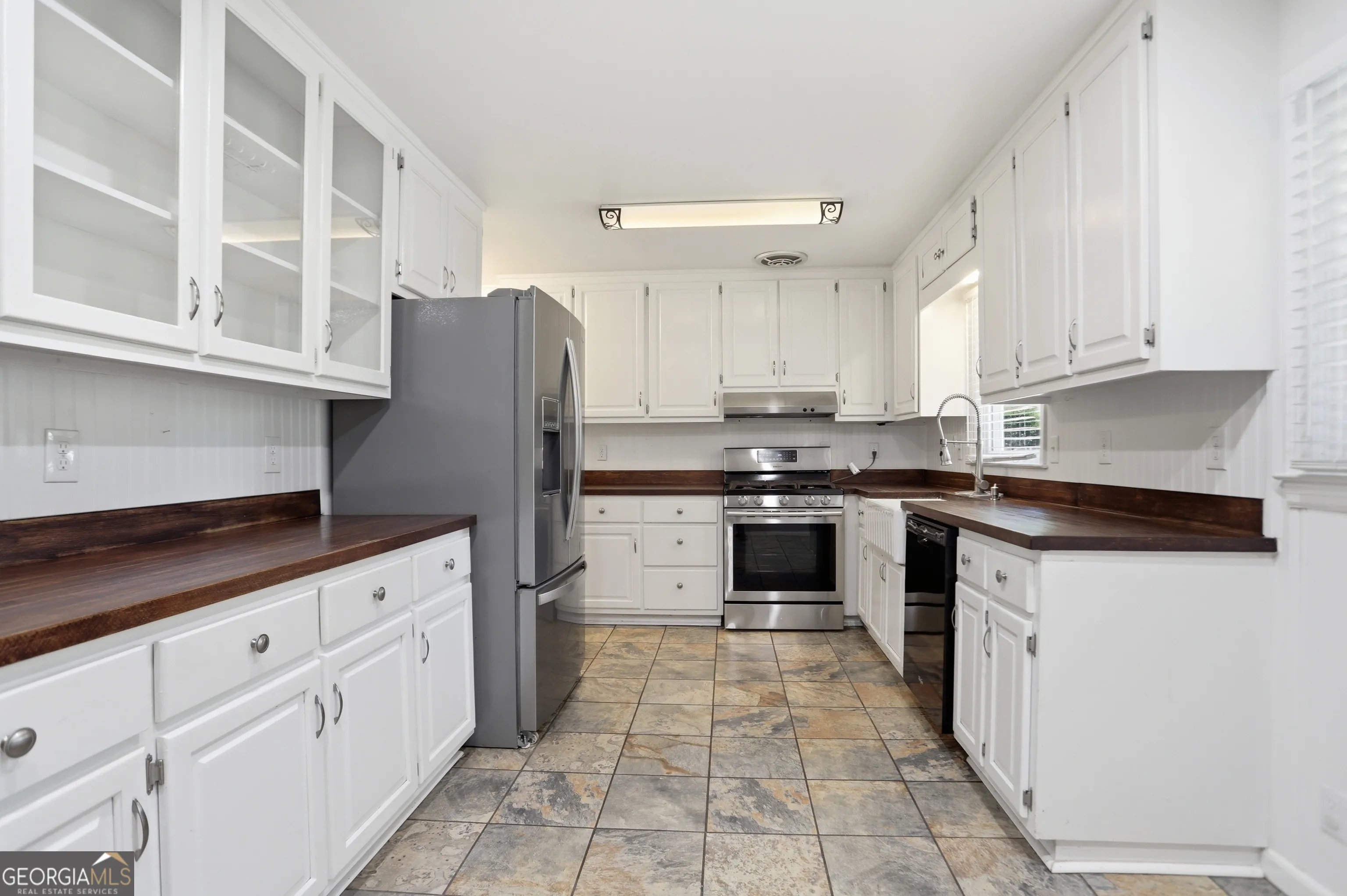 418 Church St — photo 33 of 36