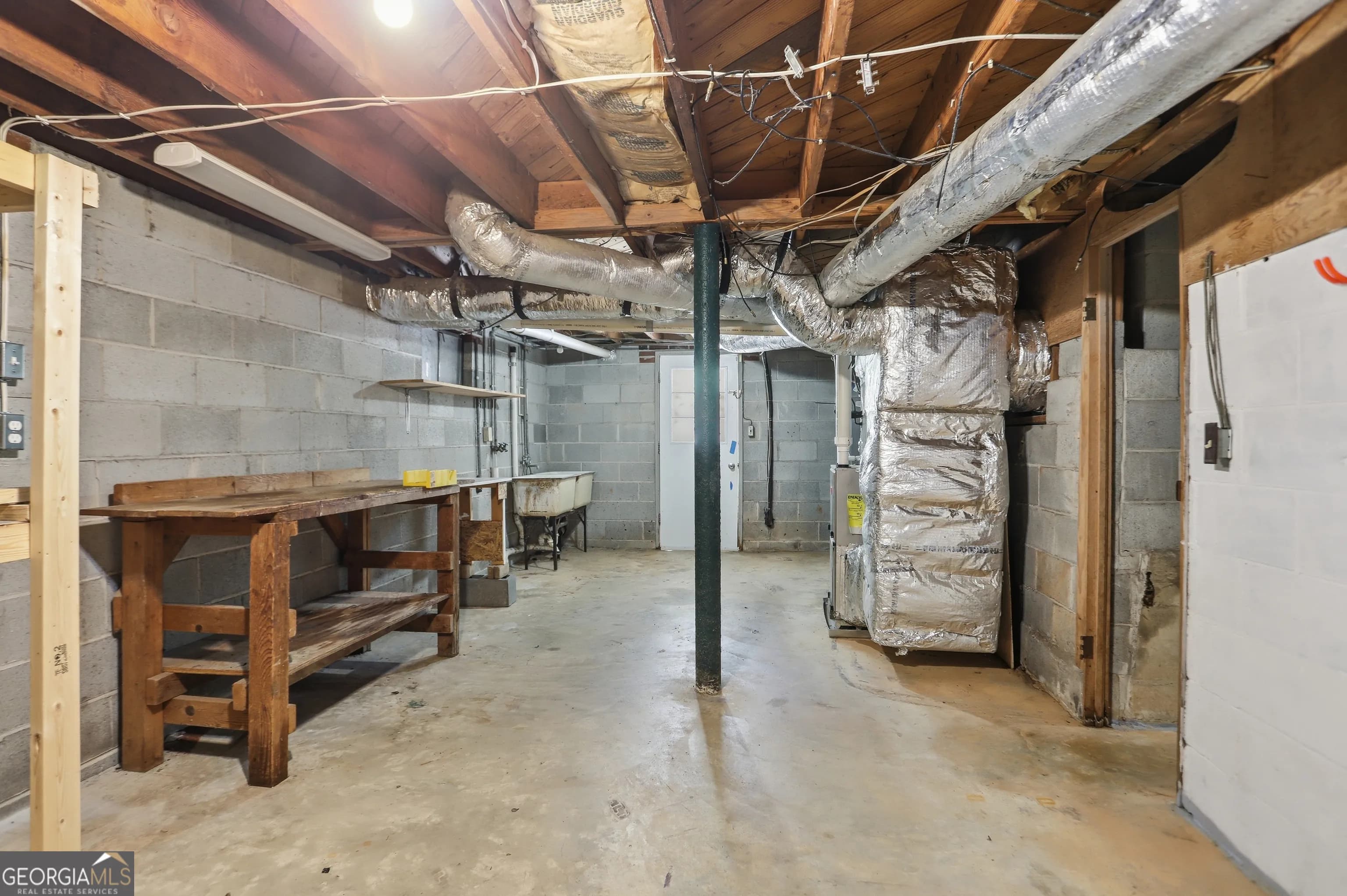 418 Church St — photo 23 of 36