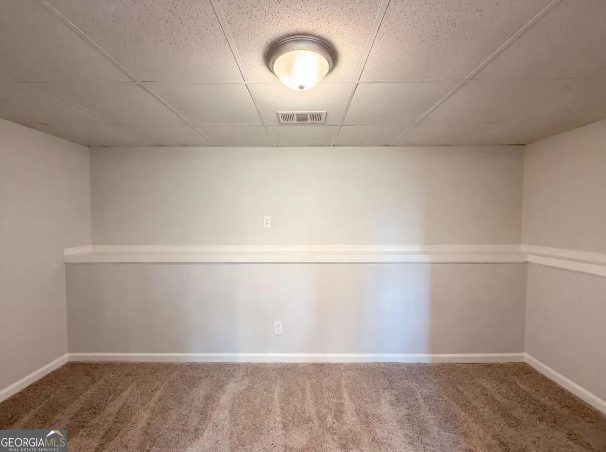 241 Daniel Rd — photo 6 of 26
