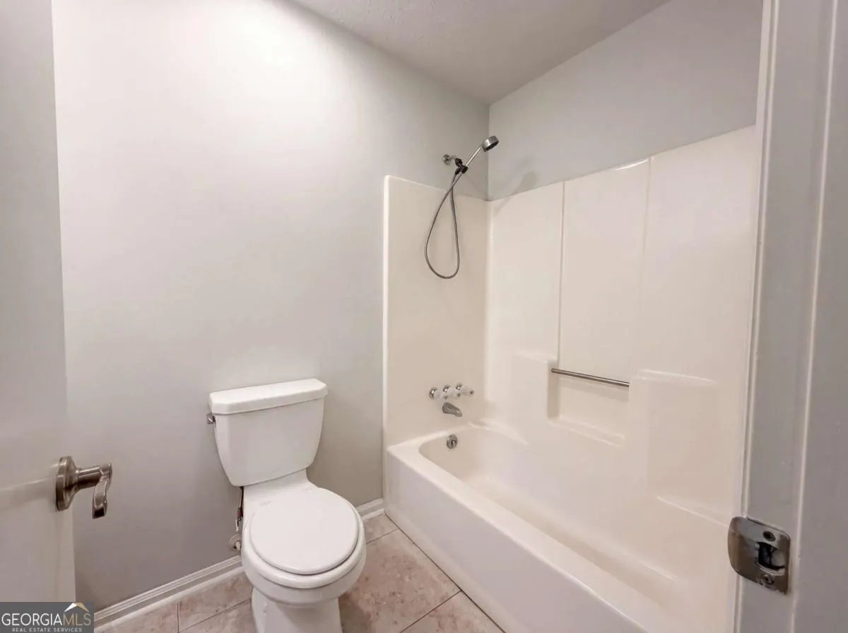 241 Daniel Rd — photo 14 of 26
