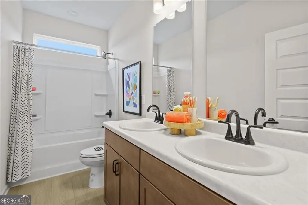 702 Sinclair Ln — photo 27 of 46