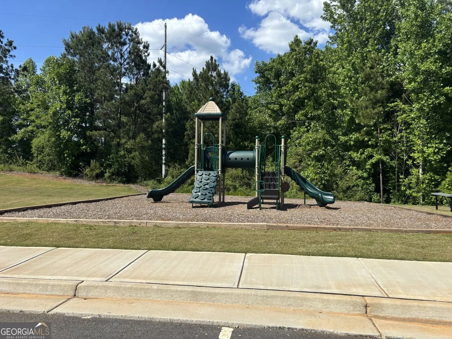 702 Sinclair Ln — photo 41 of 46