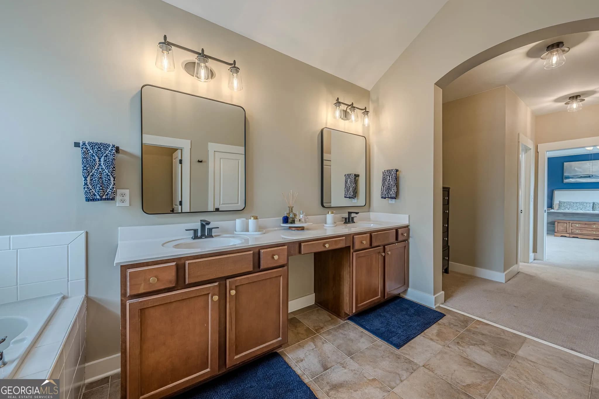 3276 Shakerley Park Ct — photo 16 of 38