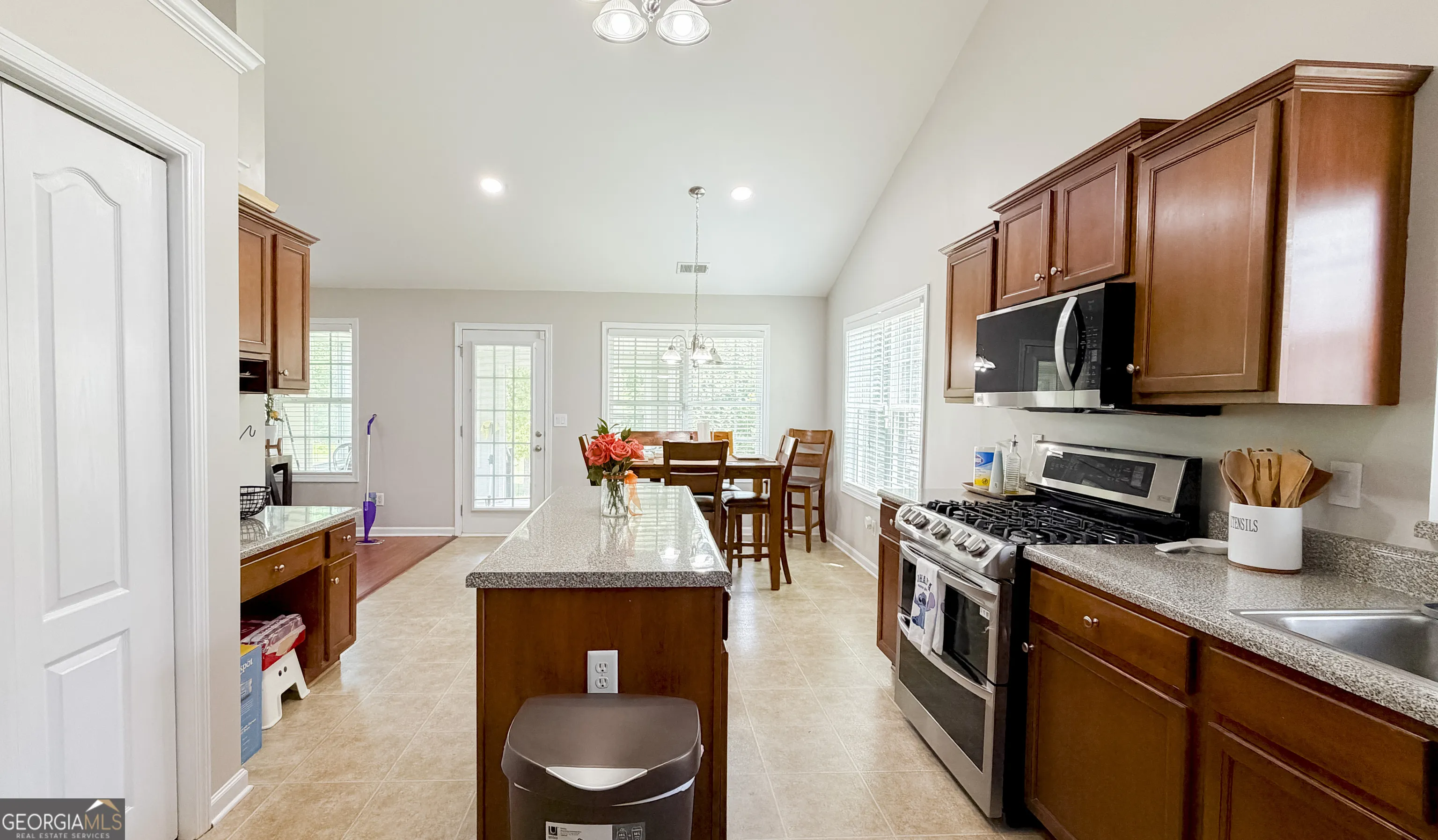 389 Merrill Meadows Pt — photo 12 of 59