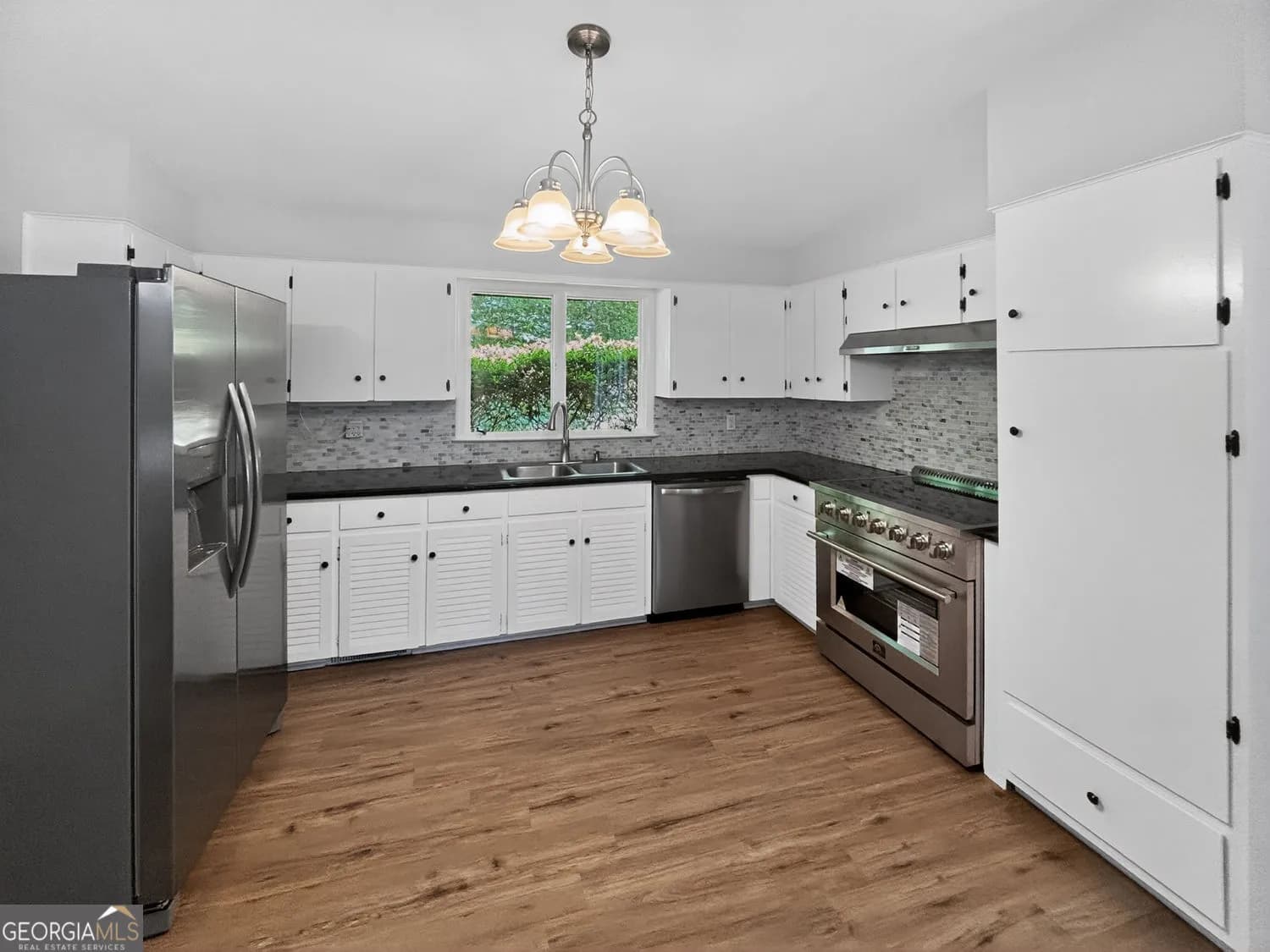 703 Laurel St — photo 64 of 64