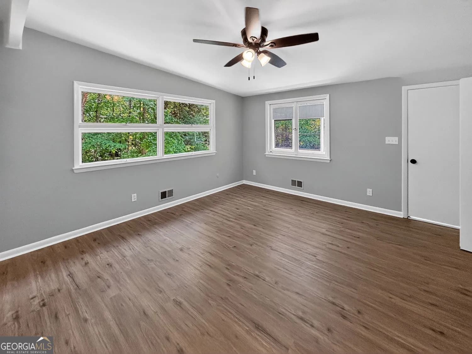 703 Laurel St — photo 9 of 64