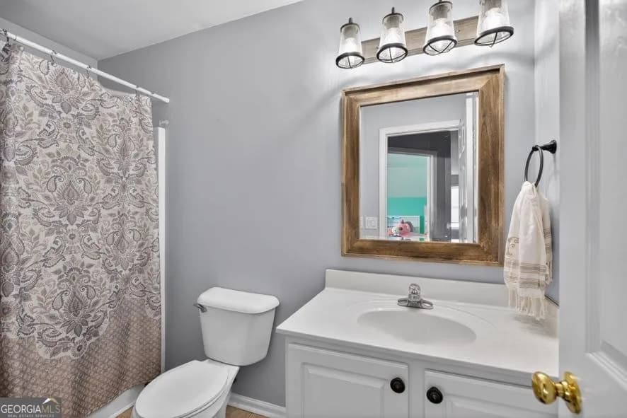 200 Meadow Lake Dr — photo 15 of 36