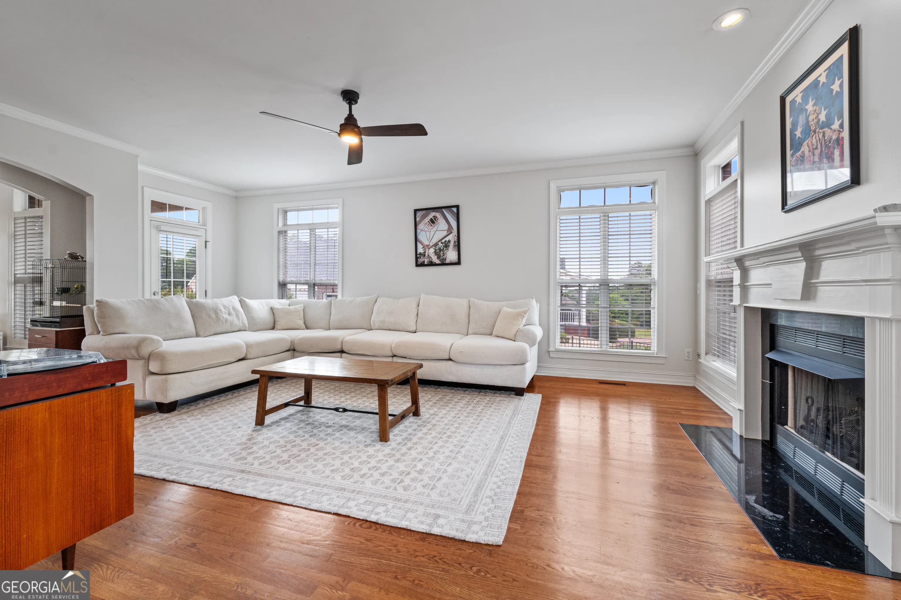 112 Turnberry Cir — photo 5 of 46