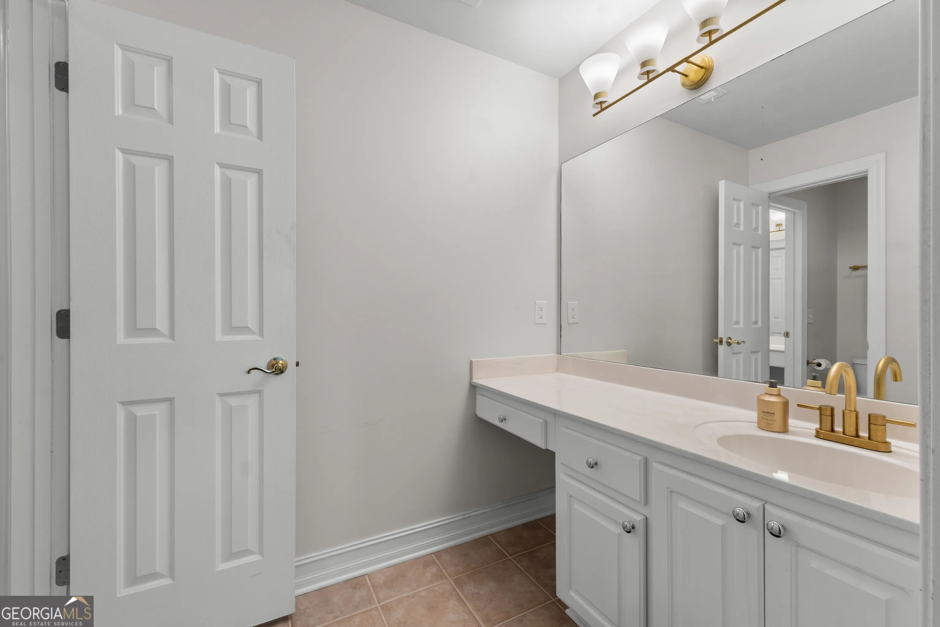 112 Turnberry Cir — photo 30 of 46