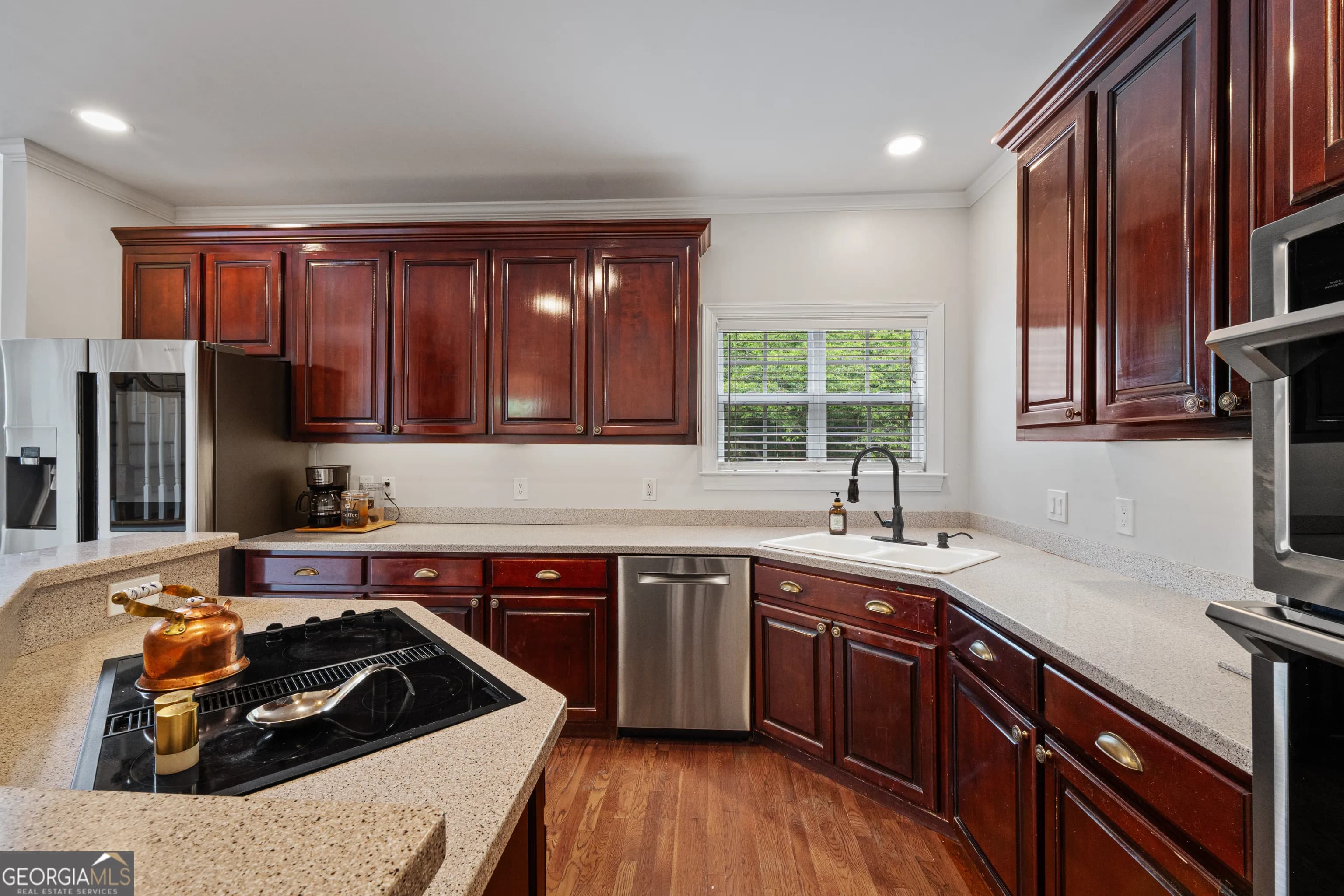 112 Turnberry Cir — photo 9 of 46