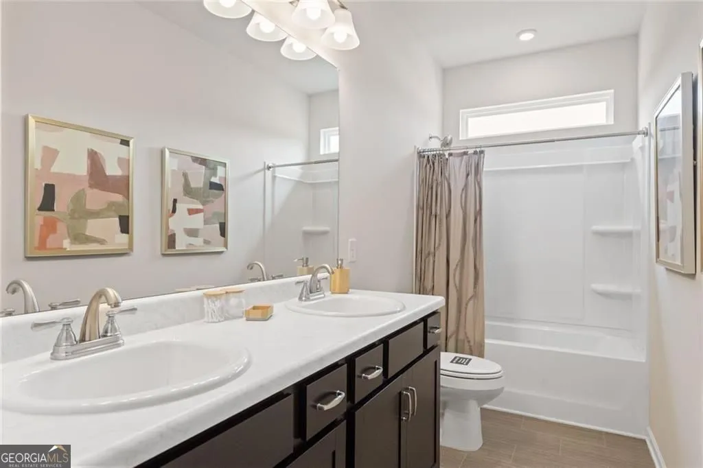 701 Sinclair Ln — photo 29 of 46
