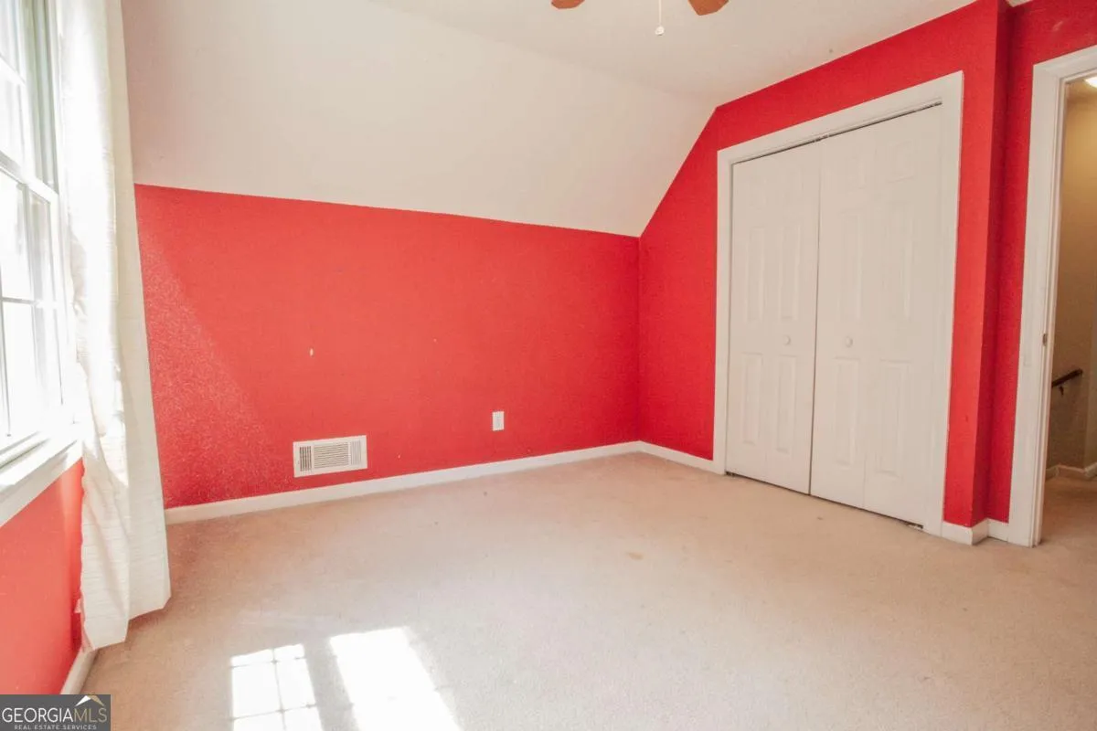 17 Mountain Oaks Dr — photo 22 of 42