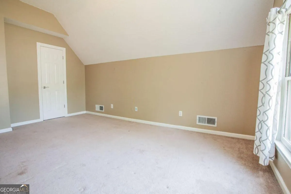 17 Mountain Oaks Dr — photo 25 of 42