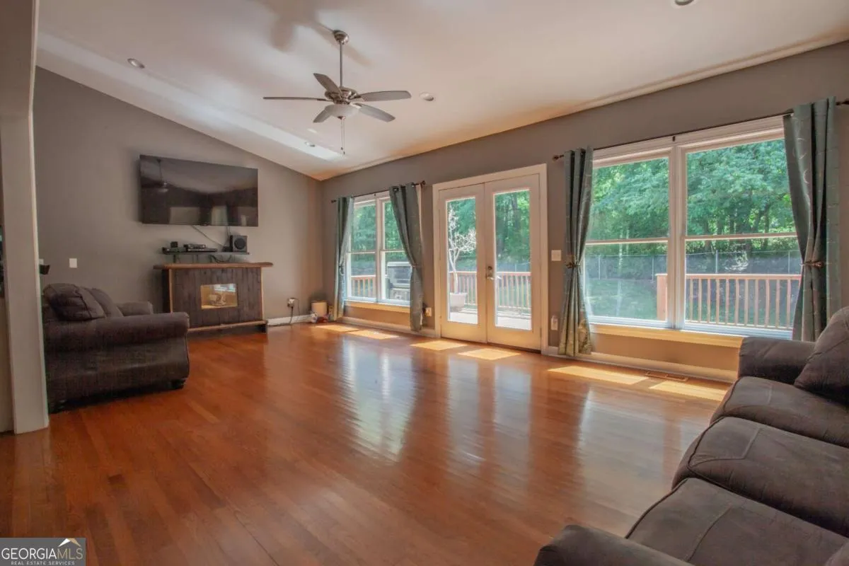 17 Mountain Oaks Dr — photo 4 of 42