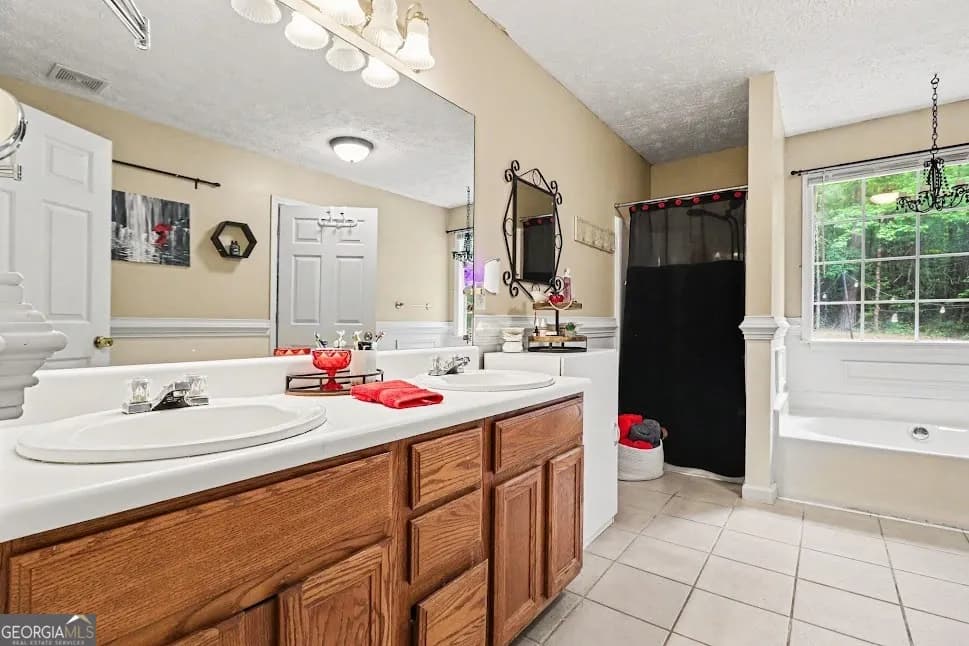 795 Woodruff Rd — photo 14 of 33