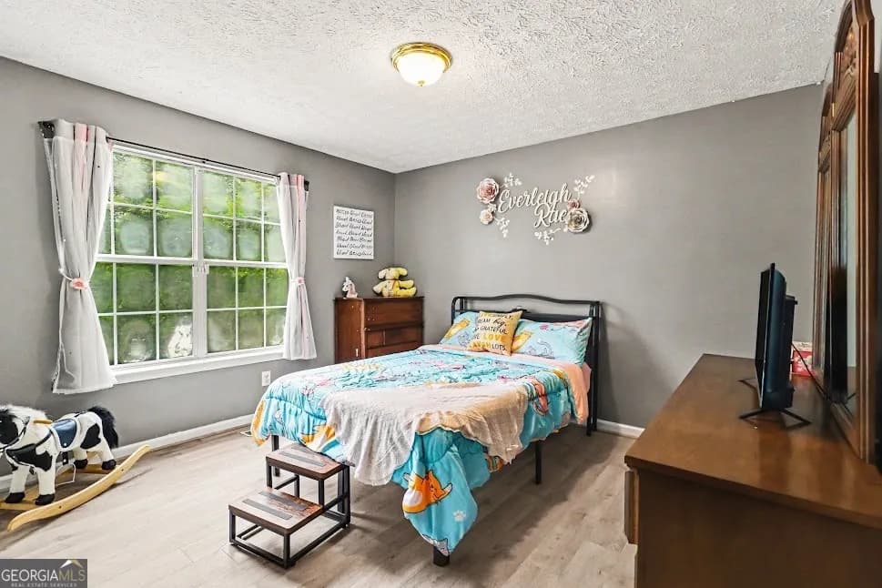 795 Woodruff Rd — photo 10 of 33