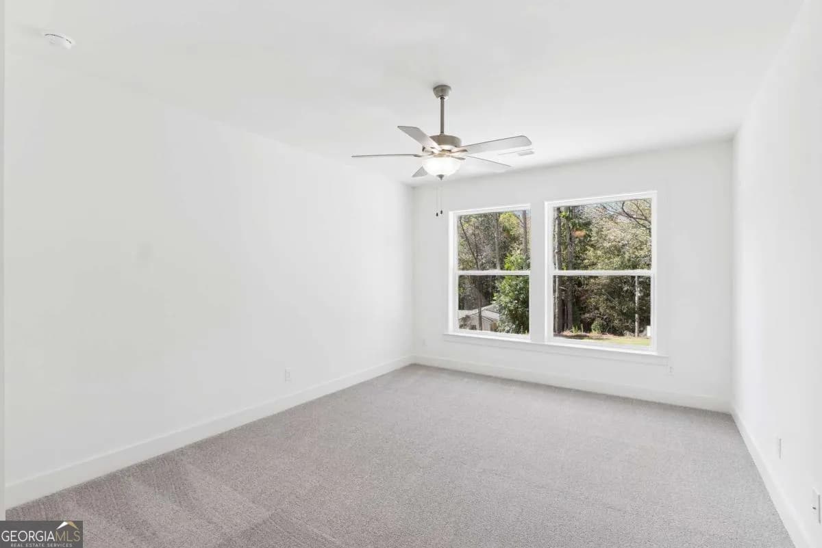 580 Barnfield Way — photo 8 of 18