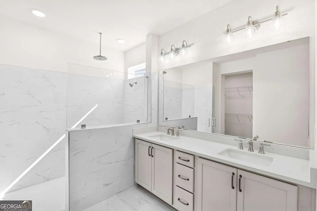 580 Barnfield Way — photo 9 of 18
