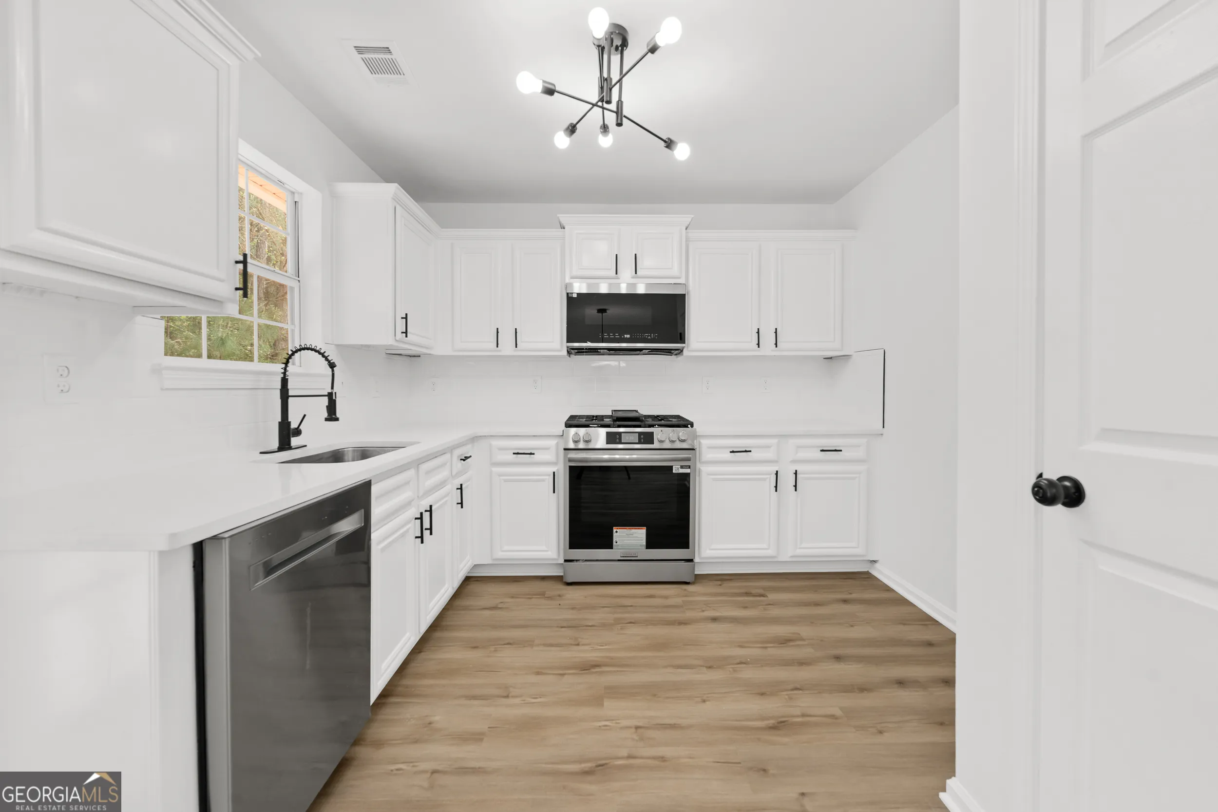280 Baywood Xing — photo 14 of 45