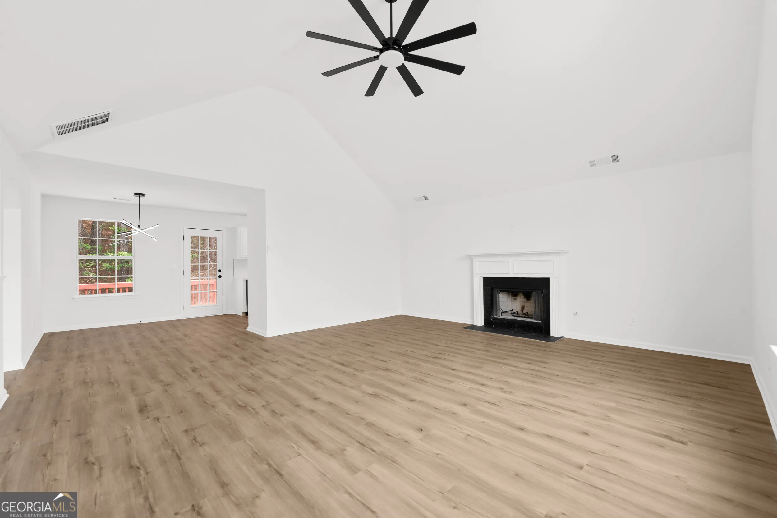 280 Baywood Xing — photo 6 of 45