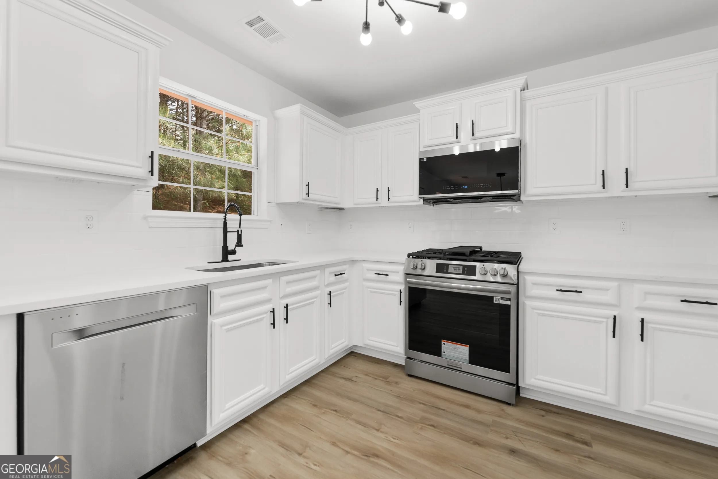 280 Baywood Xing — photo 15 of 45