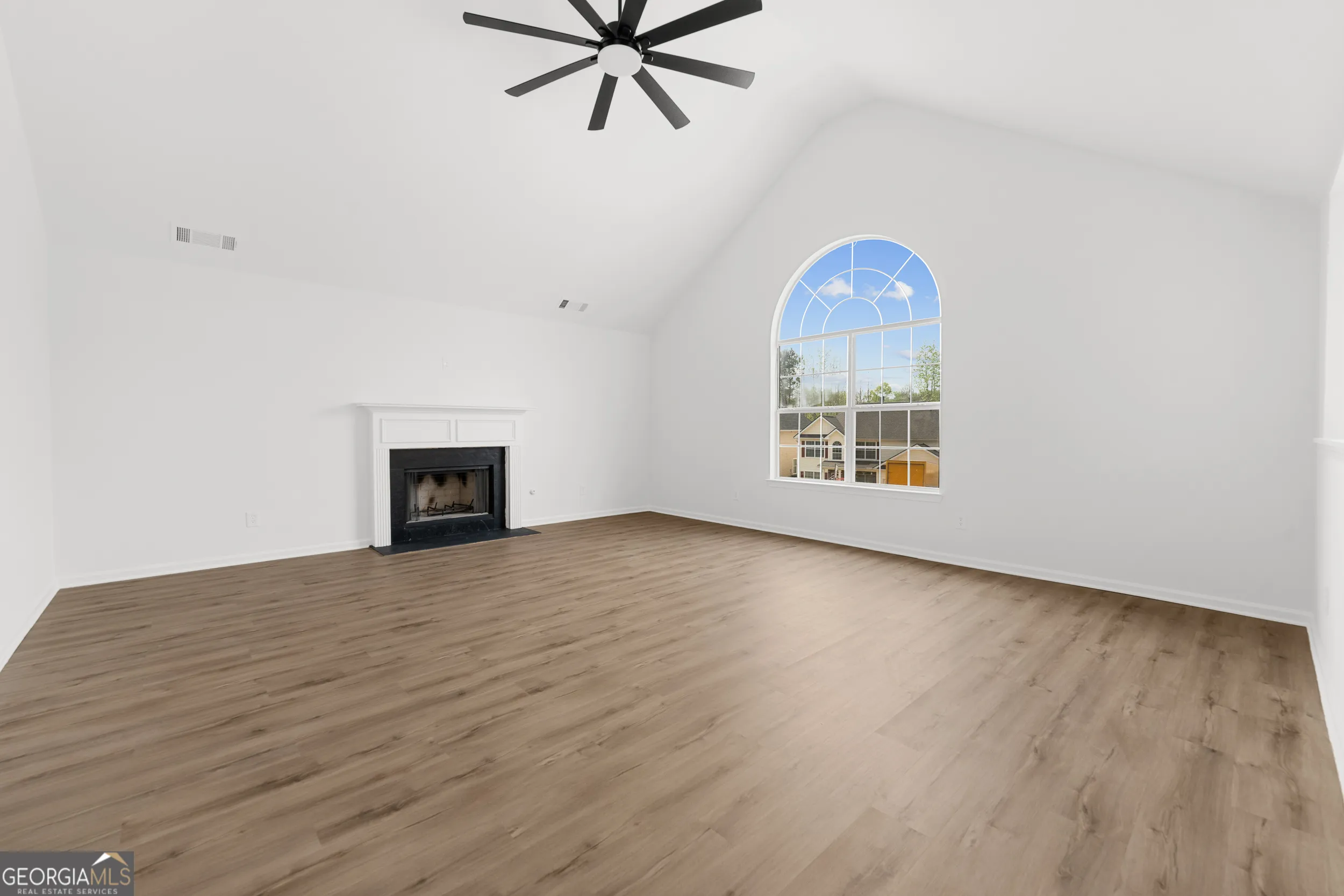 280 Baywood Xing — photo 5 of 45
