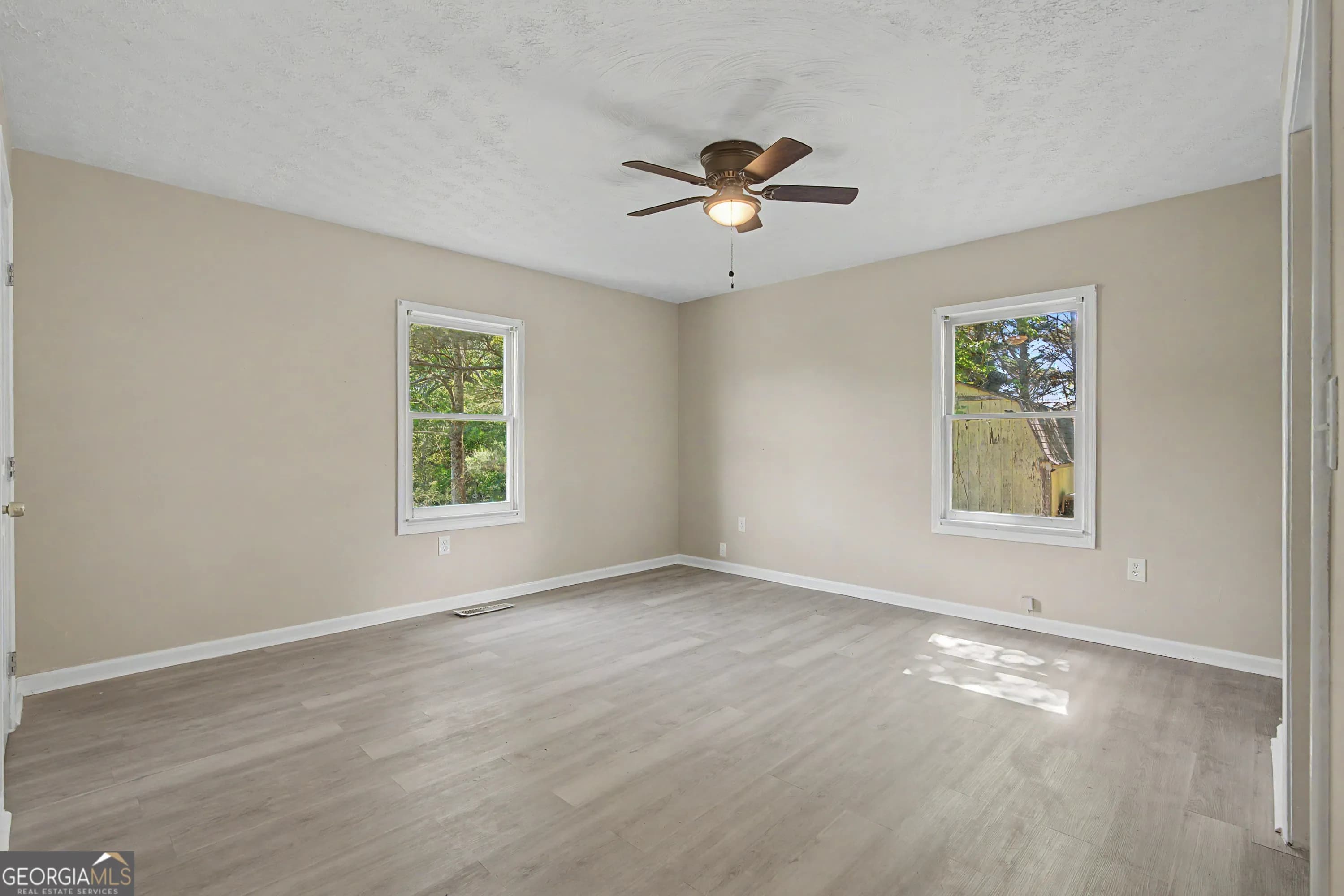 1055 Millertown Rd — photo 12 of 48