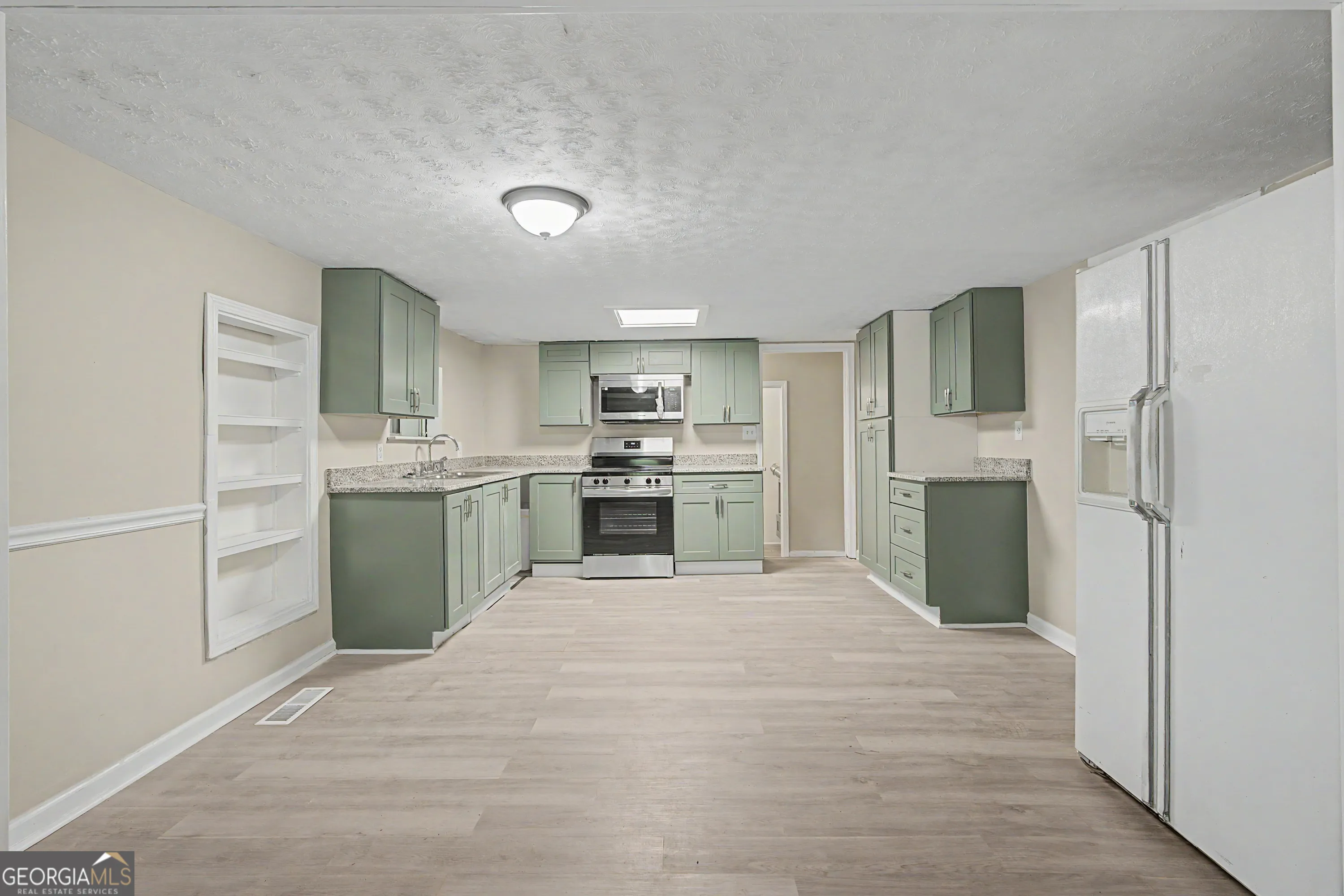 1055 Millertown Rd — photo 4 of 48