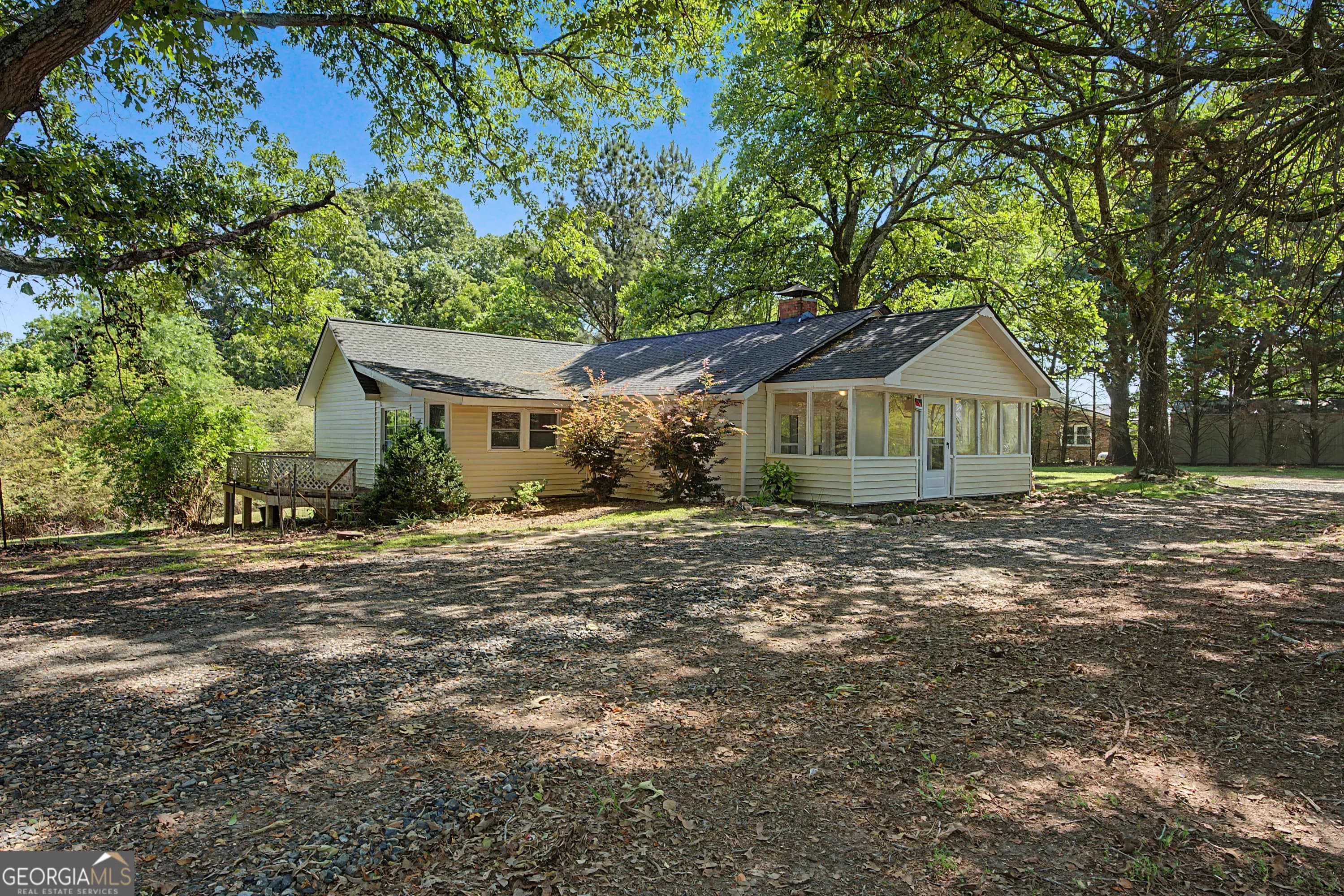 1055 Millertown Rd — photo 13 of 48