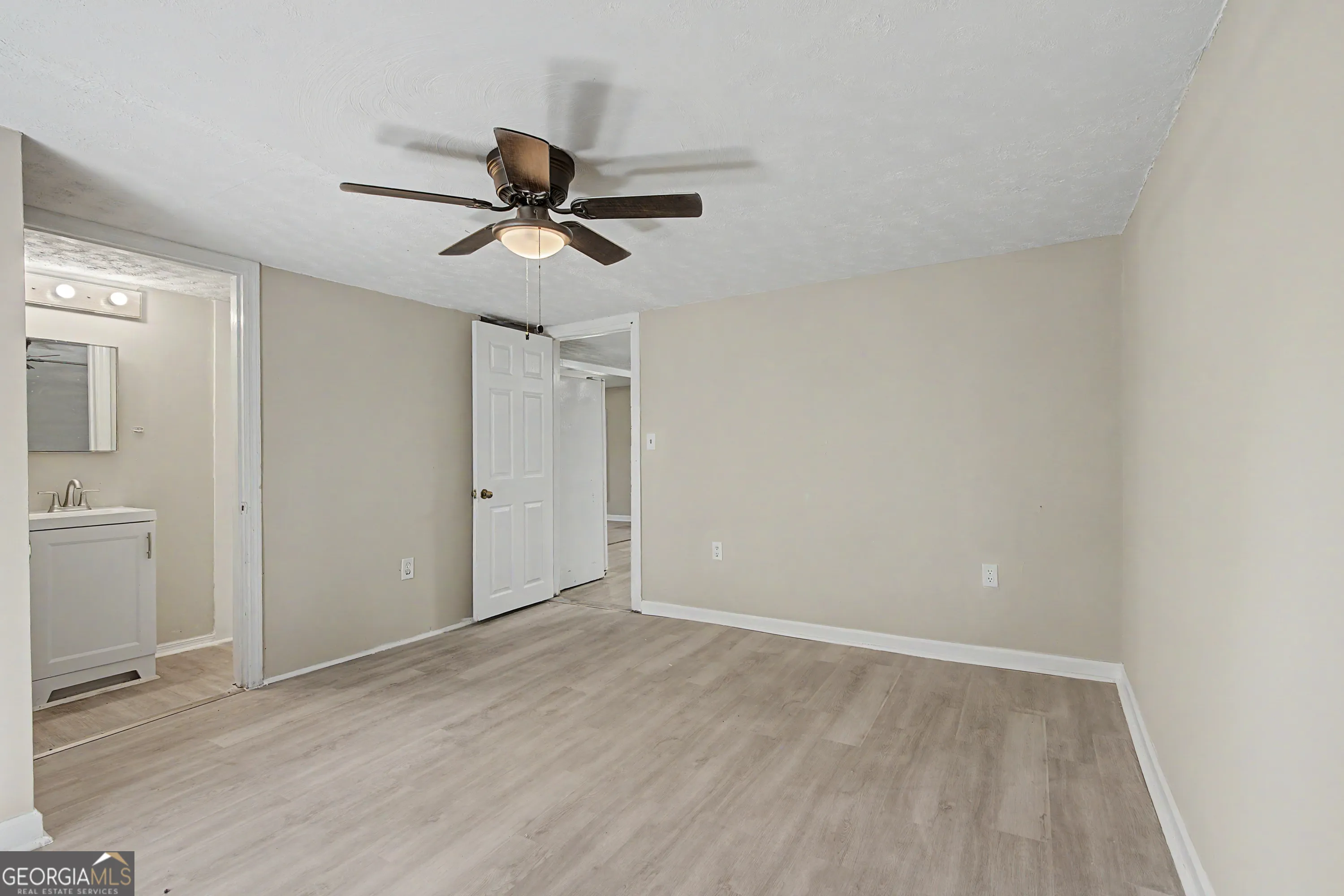 1055 Millertown Rd — photo 25 of 48