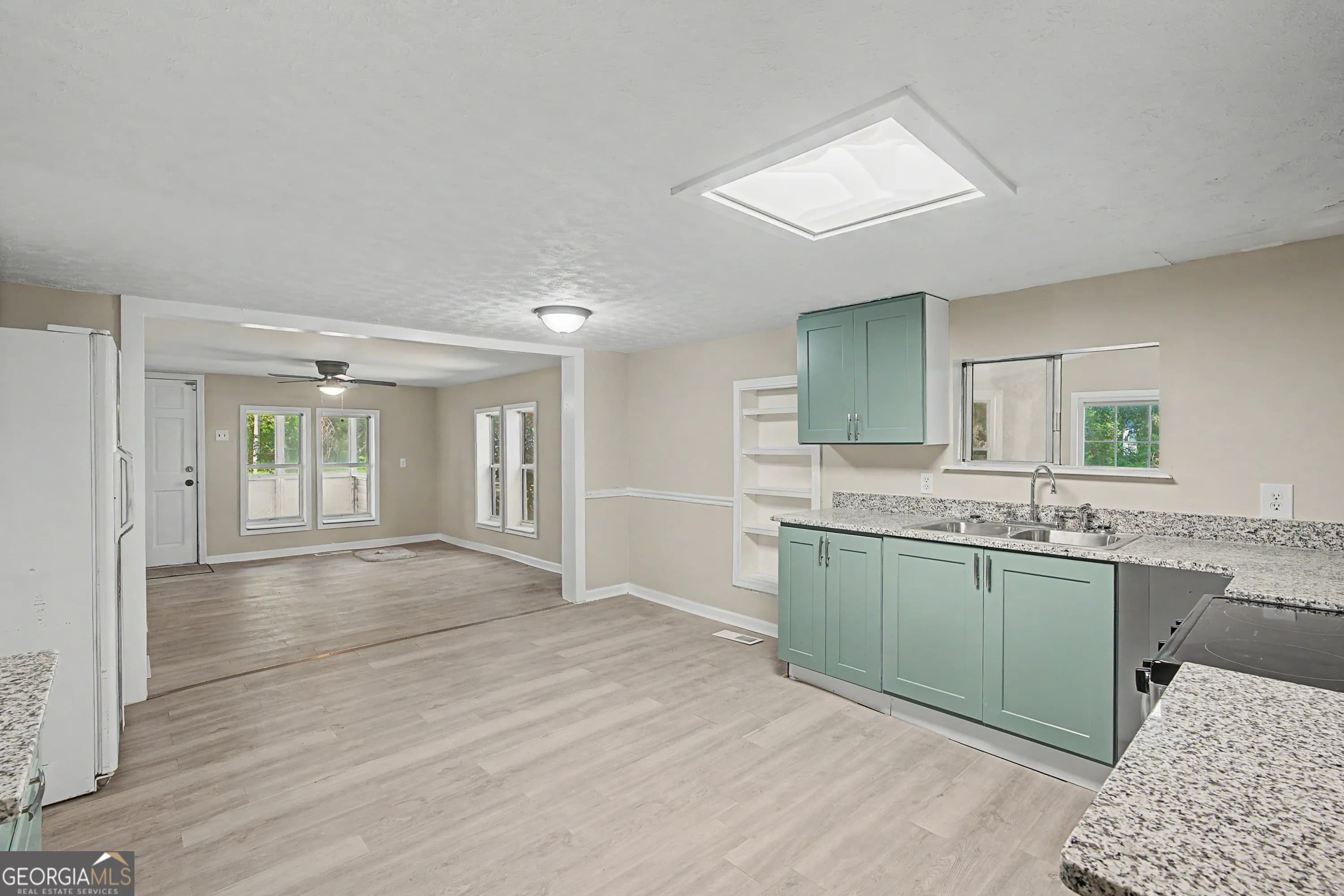 1055 Millertown Rd — photo 9 of 48