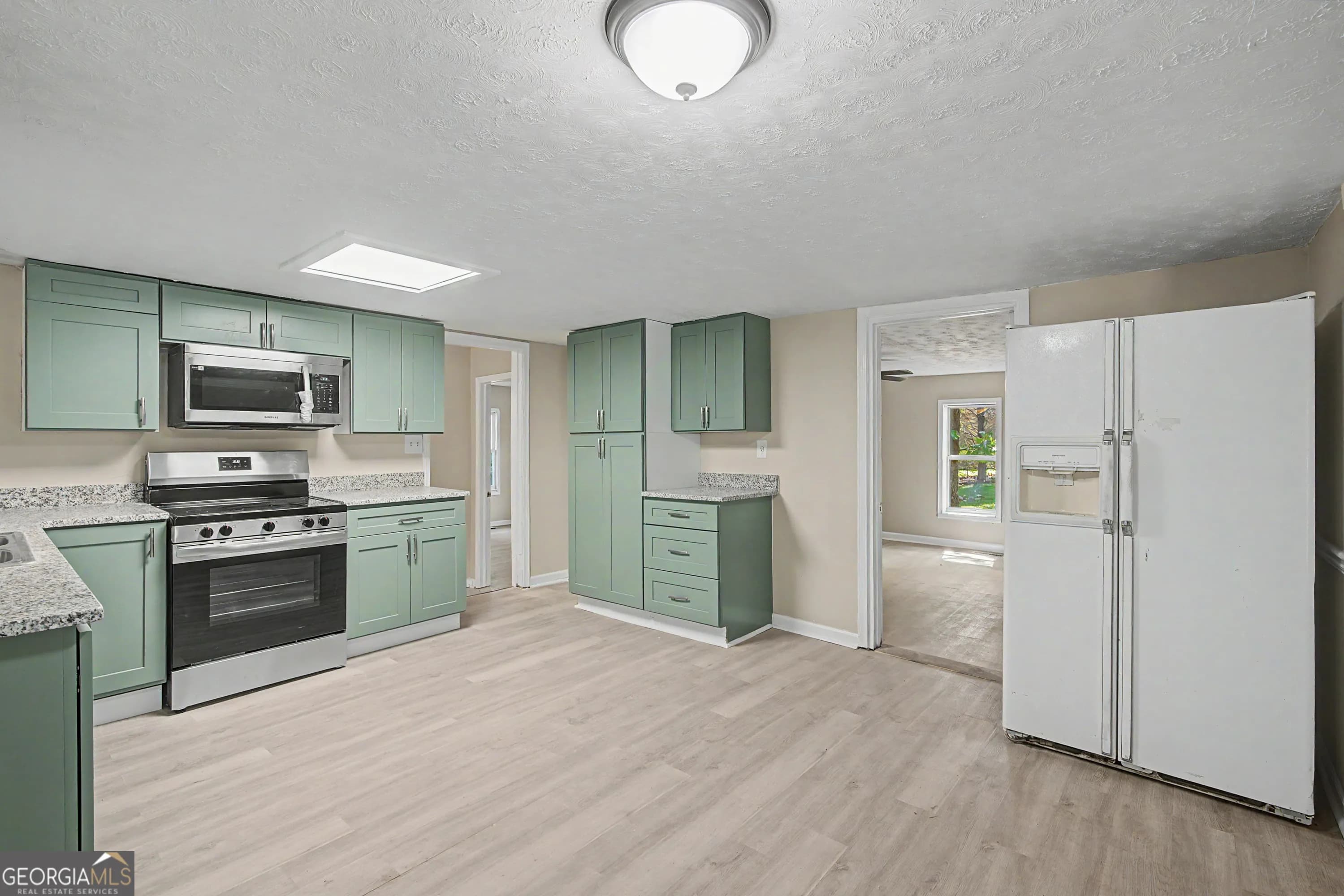 1055 Millertown Rd — photo 7 of 48