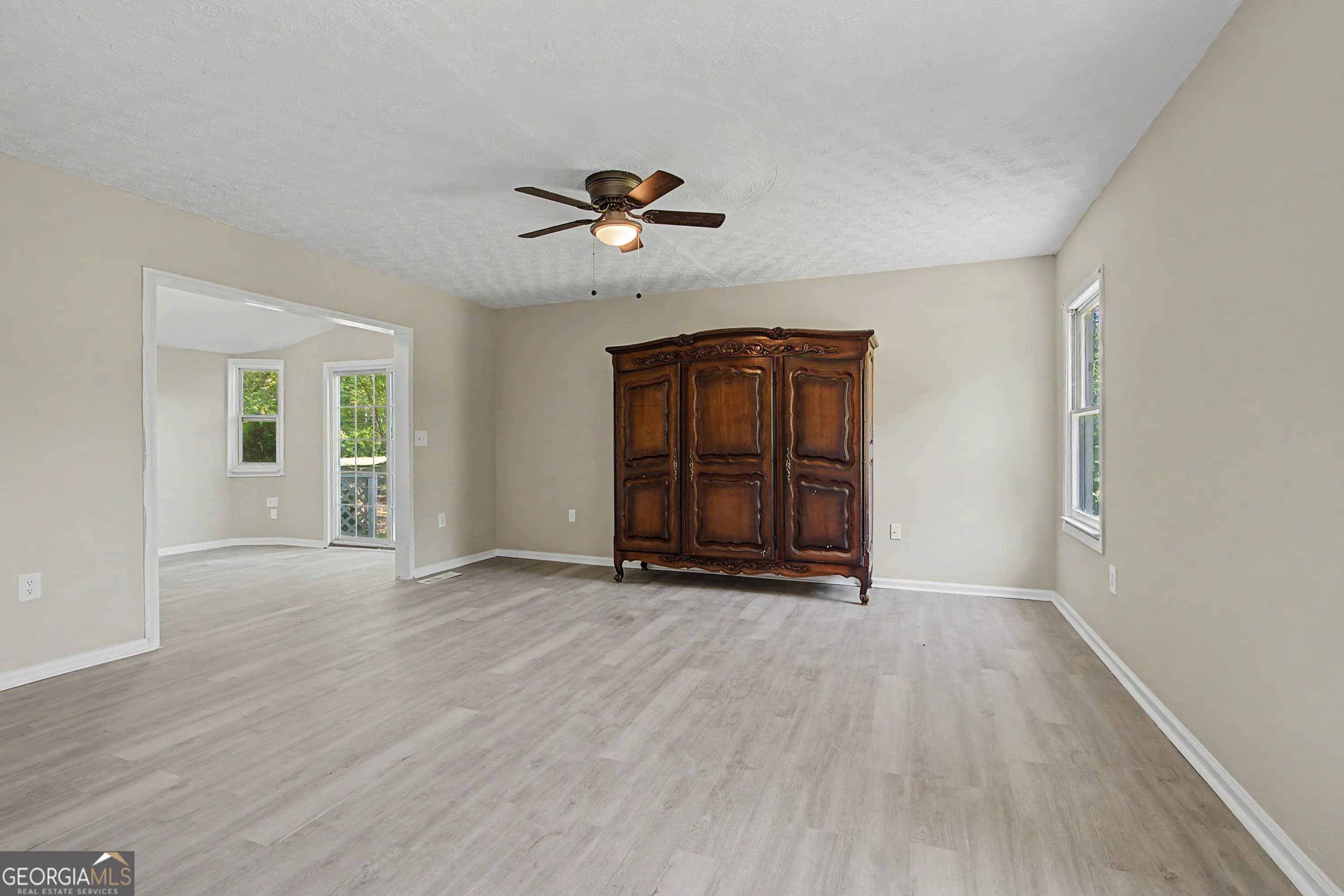 1055 Millertown Rd — photo 18 of 48
