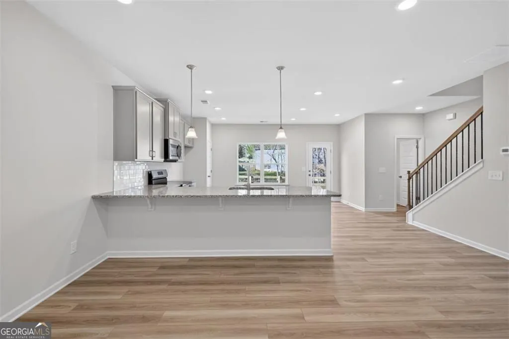 312 Caroline Pl — photo 24 of 28