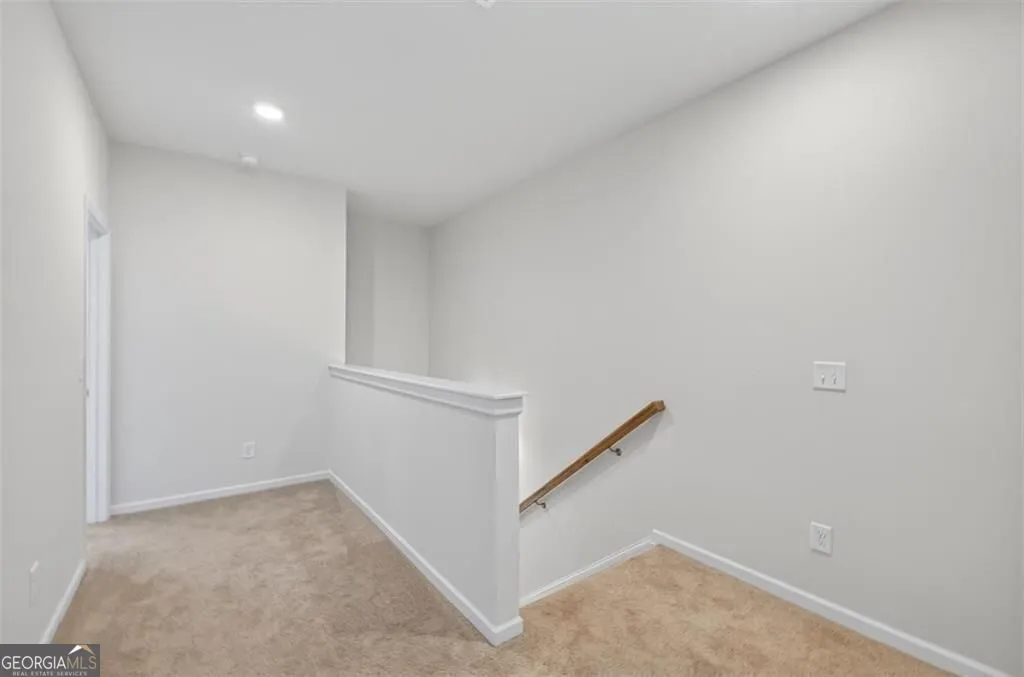 312 Caroline Pl — photo 7 of 28
