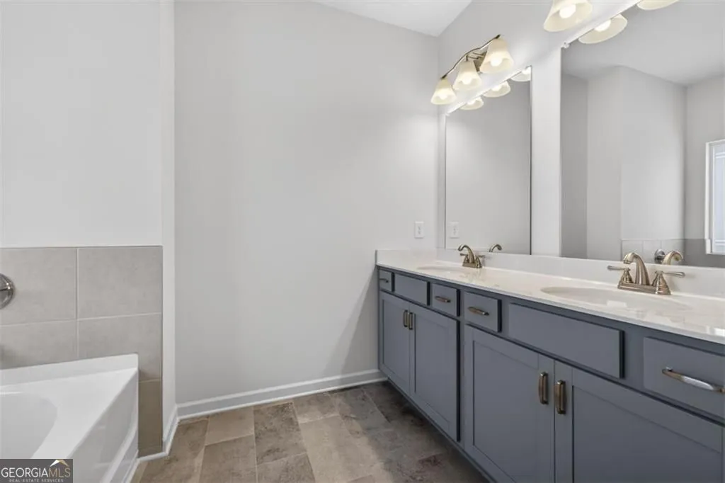 312 Caroline Pl — photo 14 of 28
