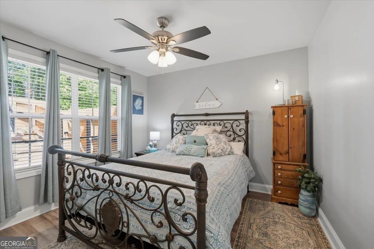 635 Shoals Trl — photo 9 of 34