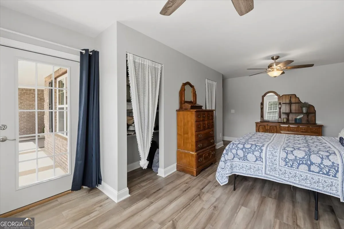 635 Shoals Trl — photo 12 of 34