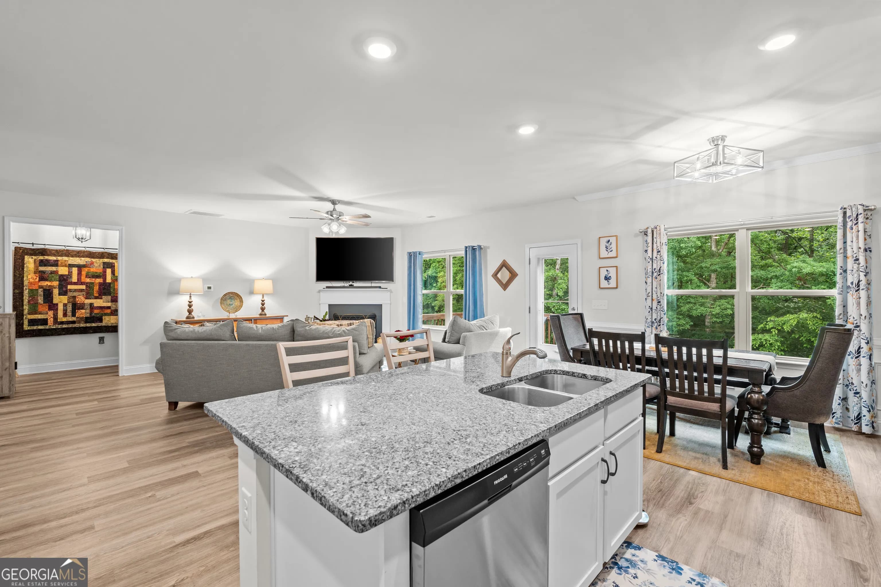 631 Saddle Chase Dr — photo 5 of 50