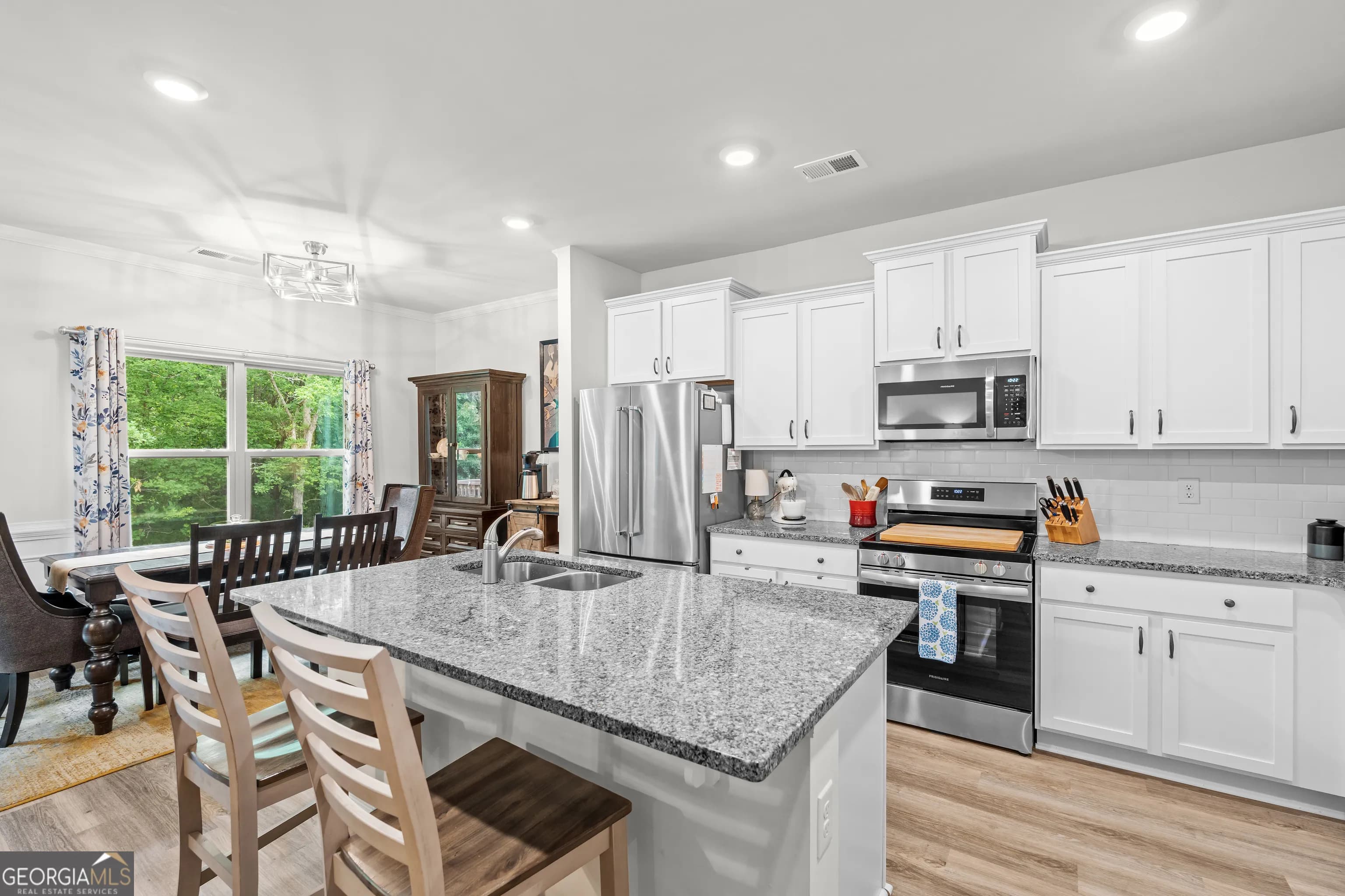 631 Saddle Chase Dr — photo 4 of 50