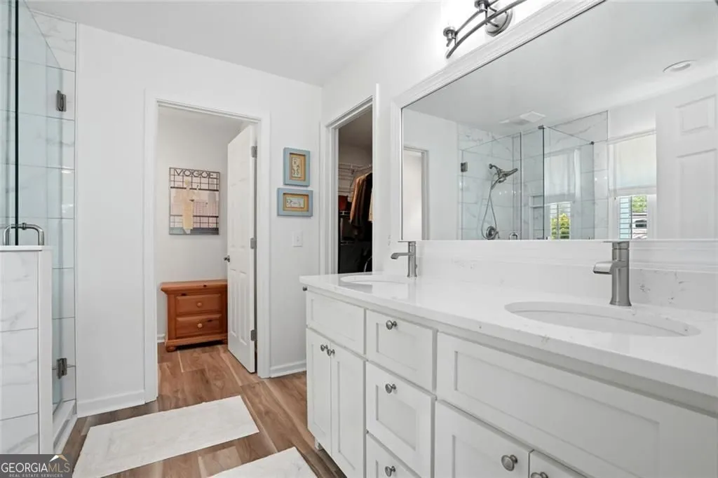 4209 Green Ct — photo 8 of 29