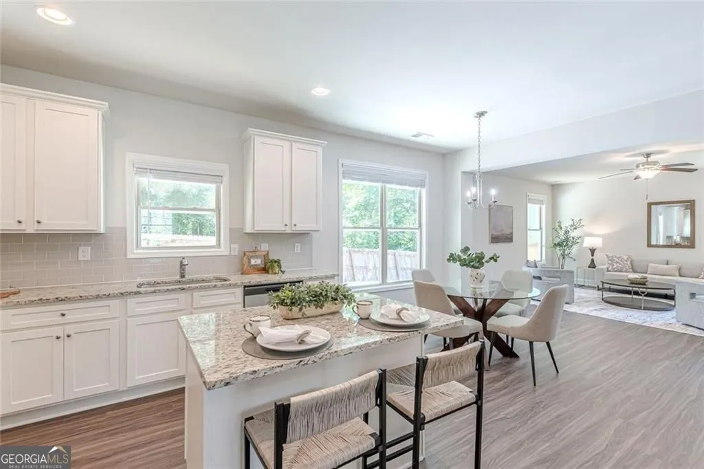 217 Horizon Way — photo 2 of 55