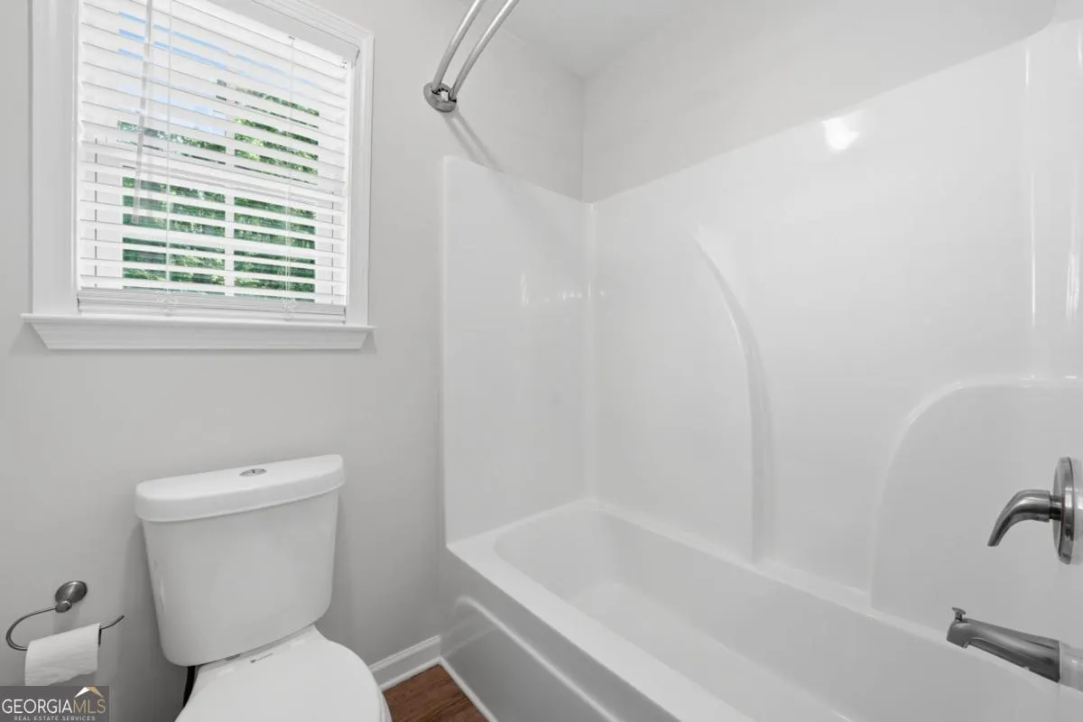 195 Hillside Dr — photo 14 of 59