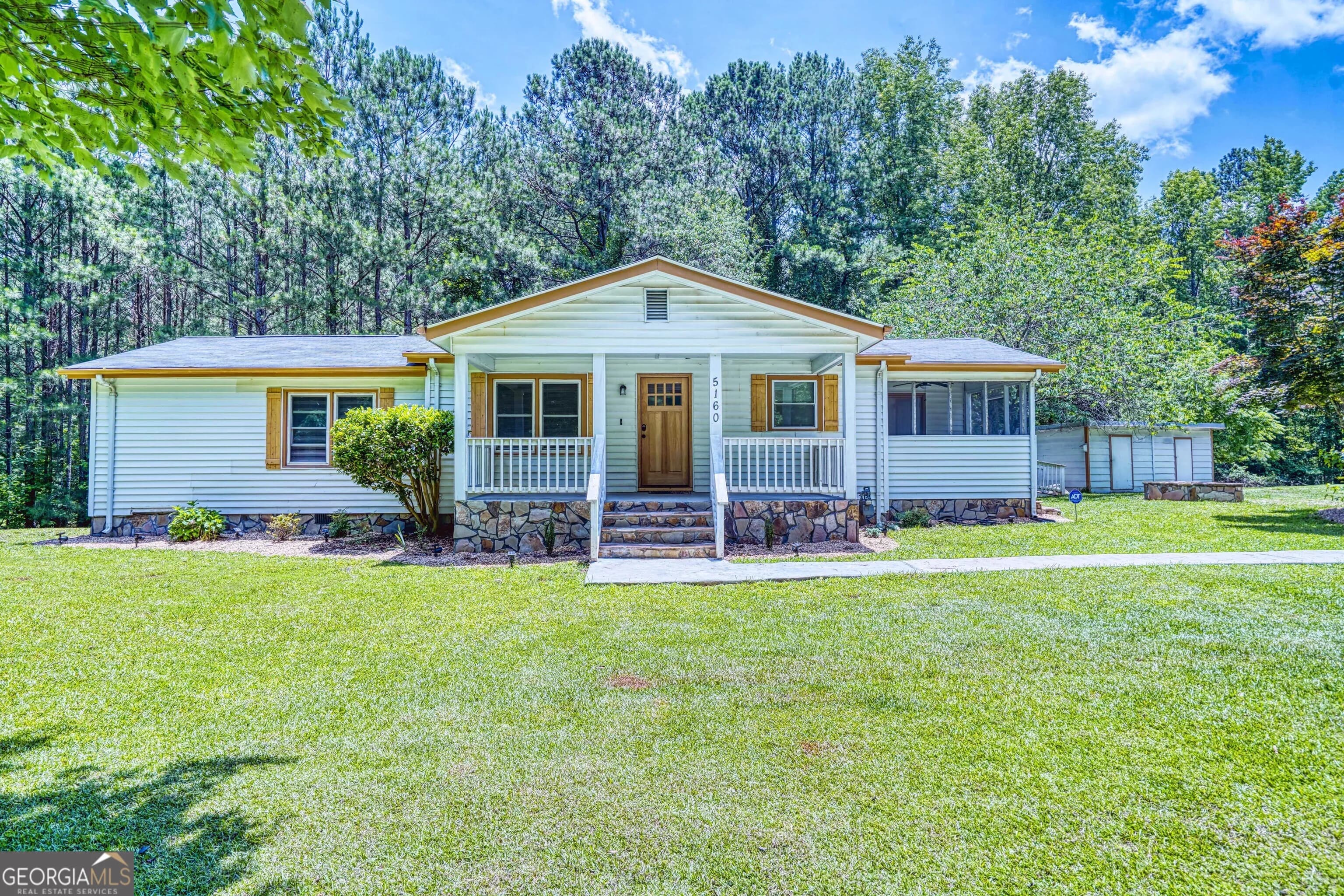 5160 Chapel Hill Rd, Douglasville