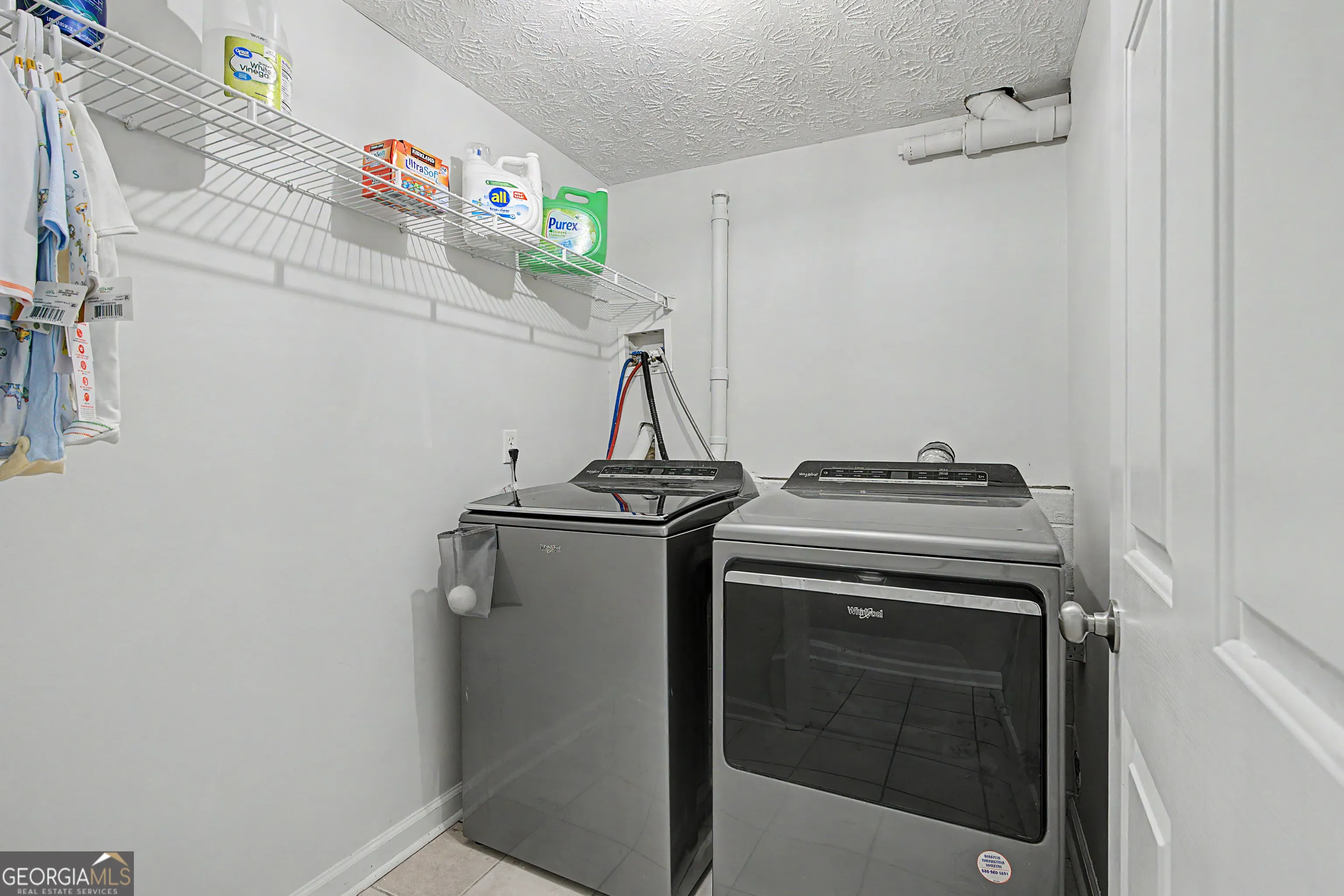 47 Elizabeth Ct — photo 14 of 31