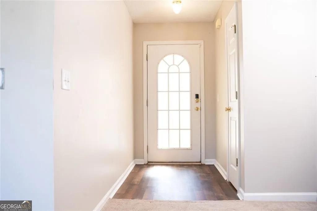 2922 Knoll View Pl — photo 10 of 16