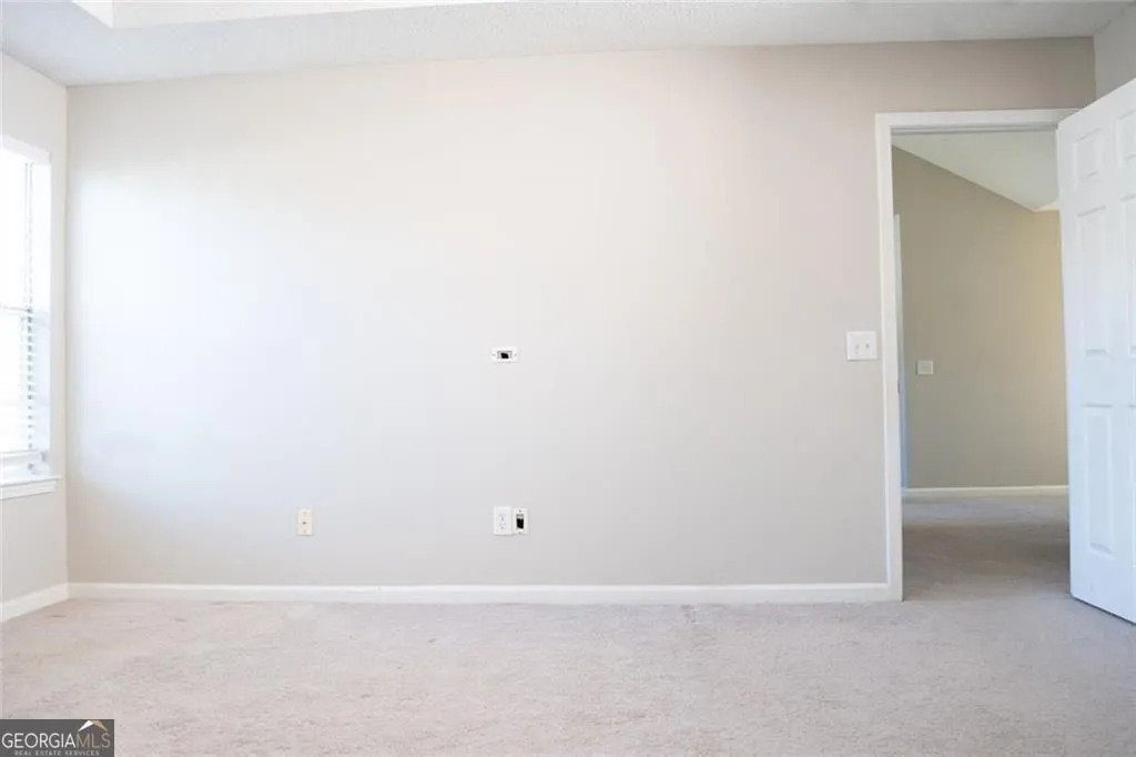 2922 Knoll View Pl — photo 14 of 16
