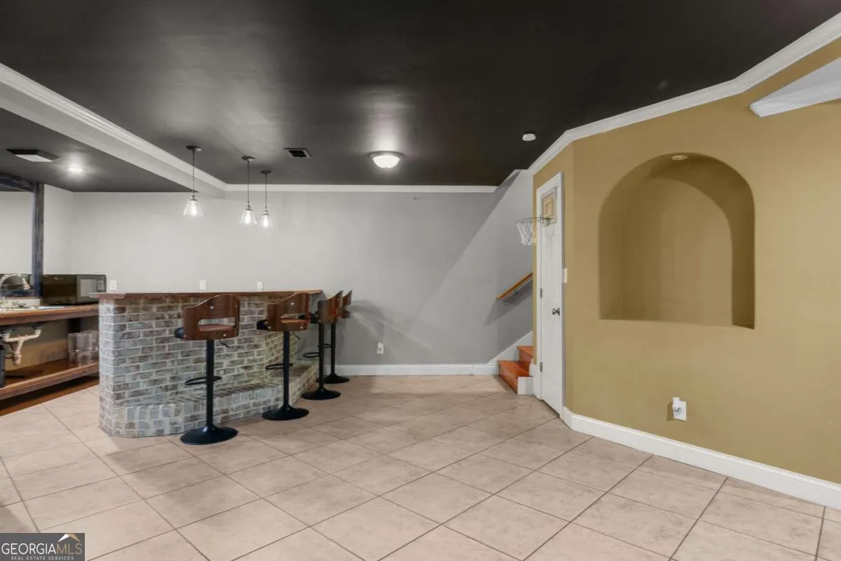 7461 Biltmore Ln — photo 28 of 55