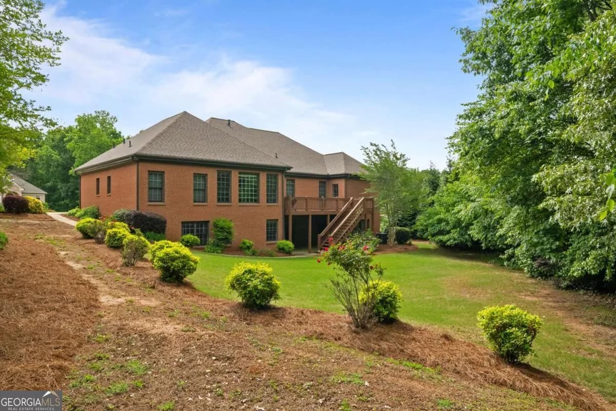 7461 Biltmore Ln — photo 48 of 55